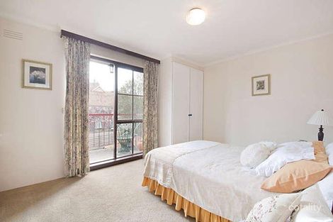 Property photo of 4/79 Wellington Street Flemington VIC 3031