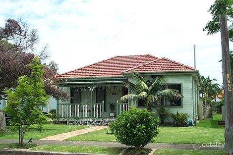 12 Pulver St, Hamilton South, NSW 2303