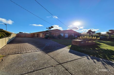 Property photo of 13 Lancelot Court Kings Park VIC 3021