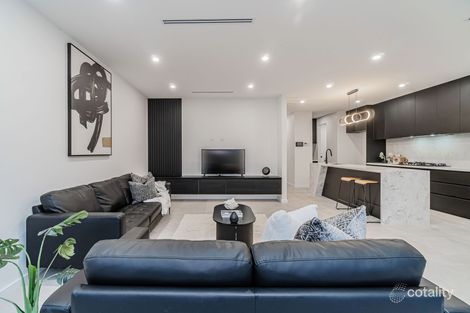 Property photo of 4 Callicoma Street Mickleham VIC 3064