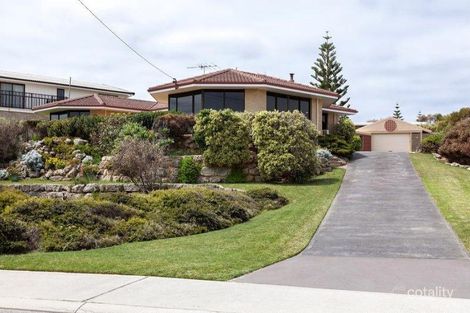 2 Avalon Pde, Falcon, WA 6210