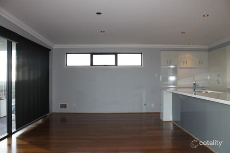 Property photo of 19 Turtles Bend Secret Harbour WA 6173