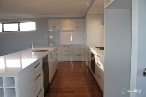 Property photo of 19 Turtles Bend Secret Harbour WA 6173