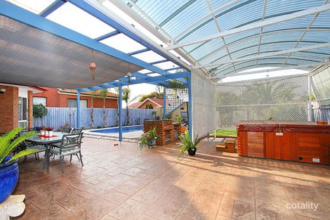 Property photo of 10 Roseberry Avenue Keilor Downs VIC 3038