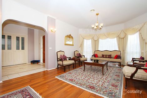 Property photo of 10 Roseberry Avenue Keilor Downs VIC 3038