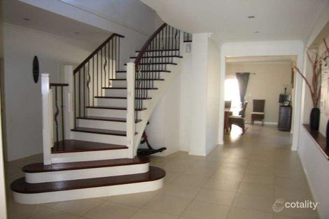 Property photo of 8 Bibb Place West Hoxton NSW 2171