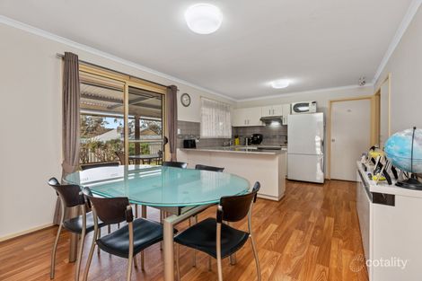 Property photo of 2/9 Pittaway Street Kangaroo Flat VIC 3555