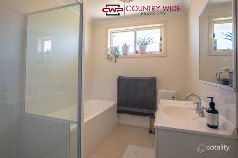 Property photo of 1 Bennett Street Glen Innes NSW 2370