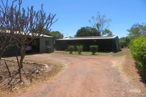 32 Queen St, Chillagoe, QLD 4871