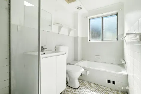 Property photo of 13/20-24 Sherwood Road Merrylands West NSW 2160