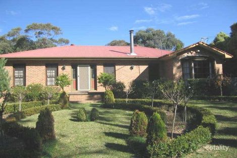 71 Genevieve Rd, Bullaburra, NSW 2784