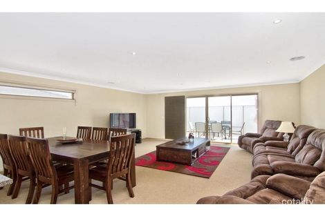 Property photo of 2/297 McCormicks Road Carrum Downs VIC 3201