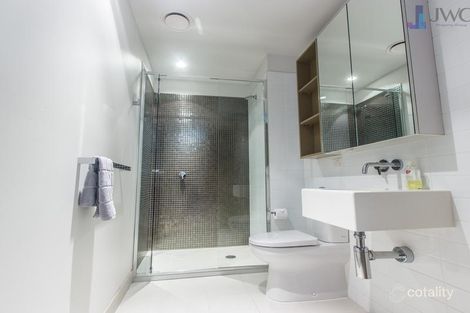 Property photo of 2107/33 Mackenzie Street Melbourne VIC 3000