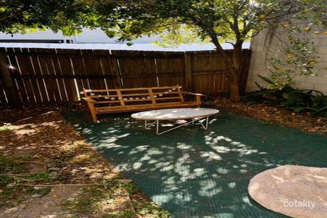 Property photo of 2/35 Addison Street Red Hill QLD 4059