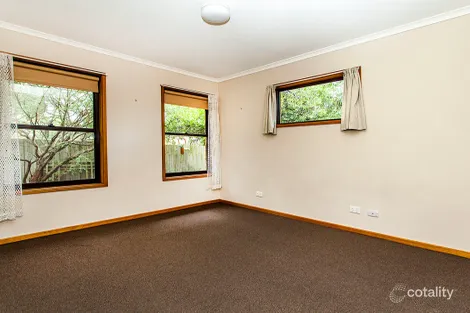 Property photo of 28 Jolimont Road Forest Hill VIC 3131