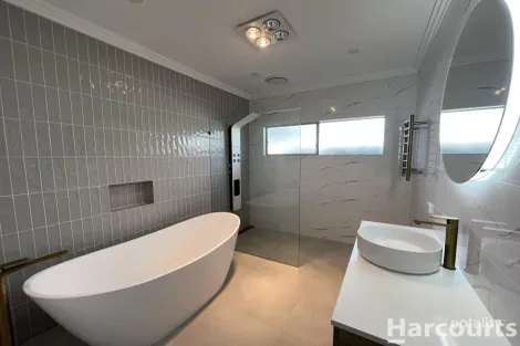 Property photo of 33 Bennett Road Horsham VIC 3400