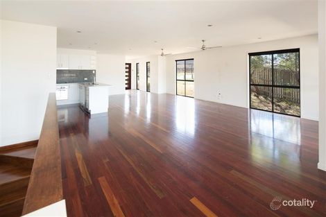 Property photo of 137 Wunburra Circle Pacific Pines QLD 4211
