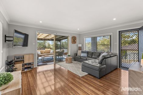 Property photo of 26 Delasala Drive Macquarie Hills NSW 2285