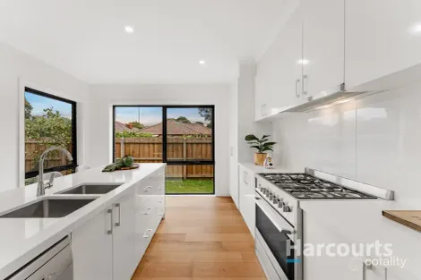 Property photo of 2/5 Nova Street Oakleigh South VIC 3167