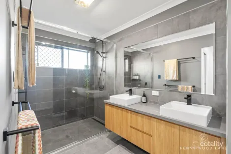 Property photo of 3 Olivia Place Richmond QLD 4740