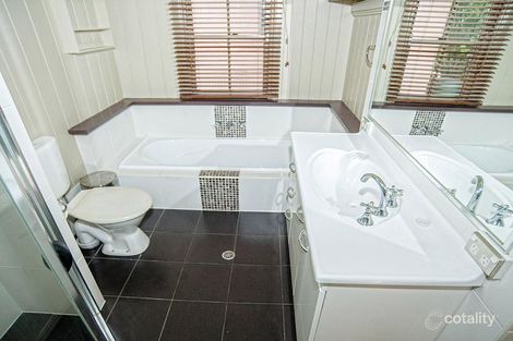 Property photo of 9 Caswell Street East Brisbane QLD 4169