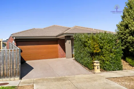 18 Arenal St, Curlewis, VIC 3222