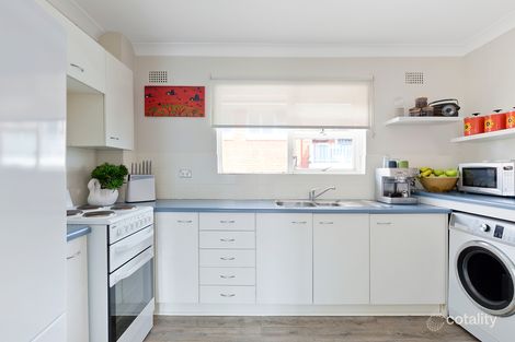 Property photo of 6/79 Howard Avenue Dee Why NSW 2099