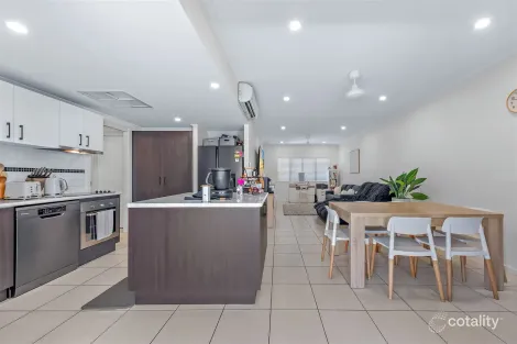Property photo of 30/25 Abell Road Cannonvale QLD 4802