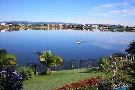 Property photo of 152 Sir Bruce Small Boulevard Benowa QLD 4217