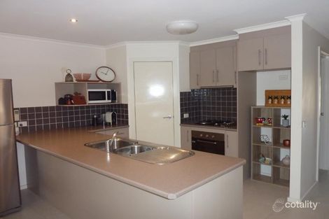 Property photo of 1/243 Mackenzie Street West Kangaroo Flat VIC 3555