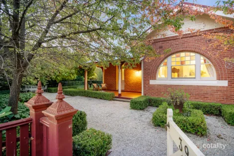 39 Hawkins St, Howlong, NSW 2643