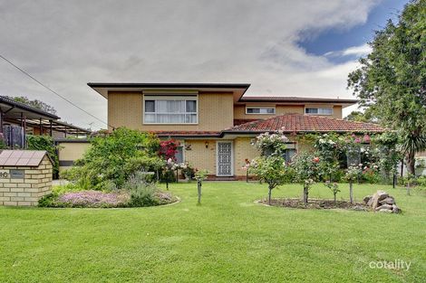 40 Carbenet Dr, Hackham, SA 5163