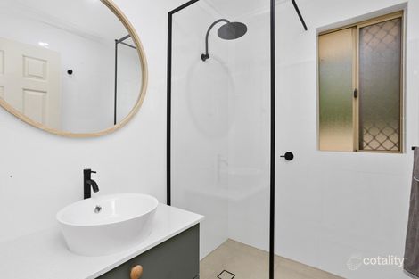 Property photo of 21 Chrisp Place Yanchep WA 6035