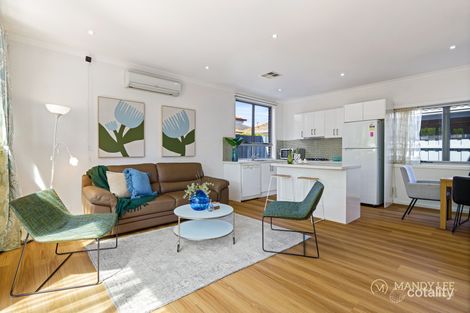 Property photo of 2/20 Karen Street Box Hill North VIC 3129