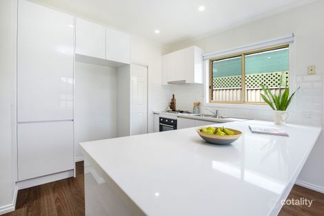 Property photo of 1/36 Hassett Crescent Keilor East VIC 3033