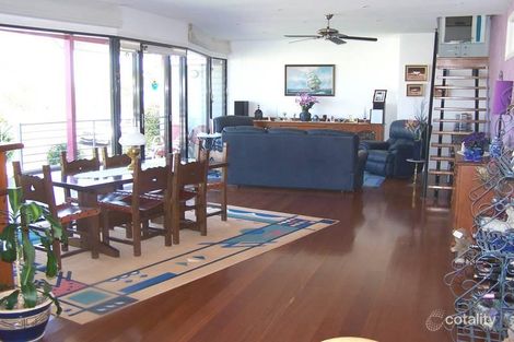 Property photo of 21 New Street Belmont South NSW 2280