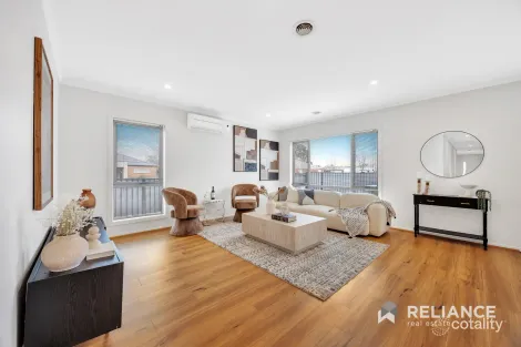 Property photo of 1 Prichard Walk Point Cook VIC 3030