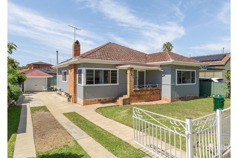 5 Kemp St, Mortdale, NSW 2223
