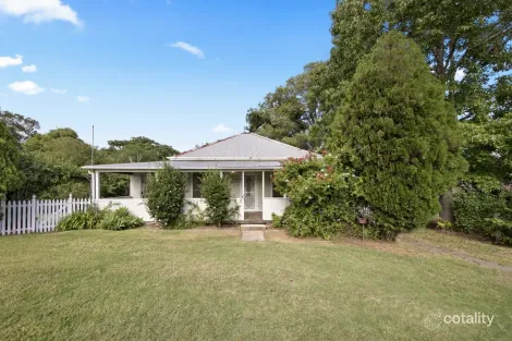 Property photo of 16 John Street Largs NSW 2320