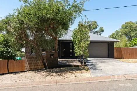 Property photo of 1A Sylvan Drive Rosebud VIC 3939