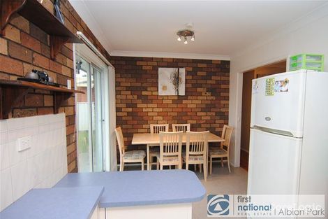 Property photo of 35 Macquarie Street Albion Park NSW 2527