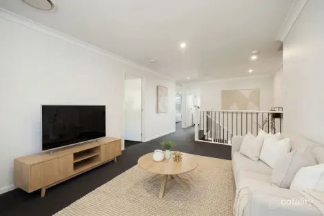 Property photo of 14 O'Connell Close Bellbowrie QLD 4070