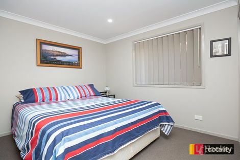 Property photo of 9 Darien Avenue Hillvue NSW 2340