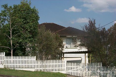 76 Crump St, Holland Park West, QLD 4121