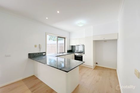 Property photo of 10 Canberra Mews Port Melbourne VIC 3207