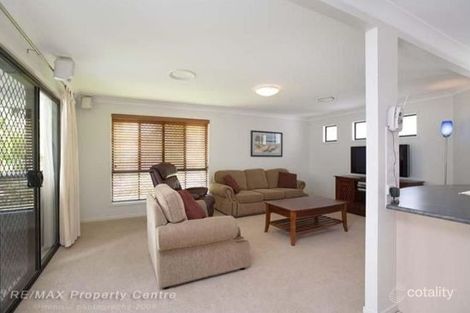 Property photo of 11 Backhousia Crescent Sinnamon Park QLD 4073