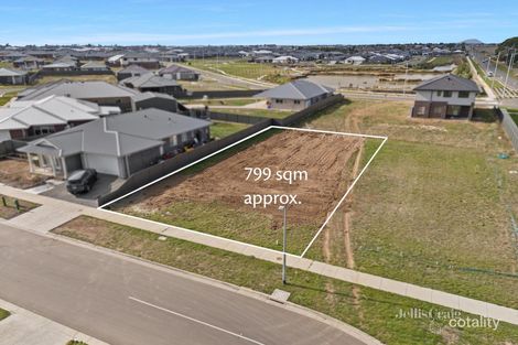 11 Maloney St, Lucas, VIC 3350