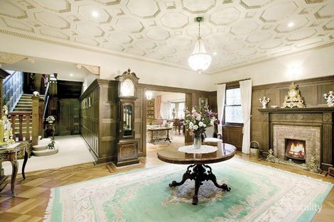 Property photo of 62 Mont Albert Road Canterbury VIC 3126