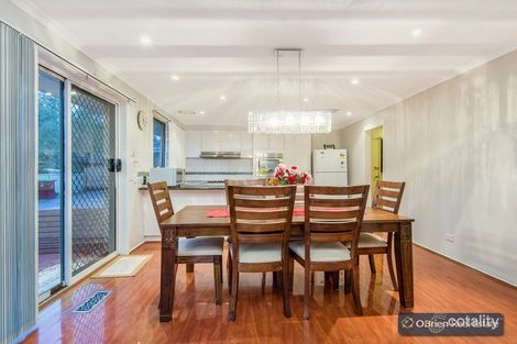 Property photo of 1/82 Saxonwood Drive Narre Warren VIC 3805