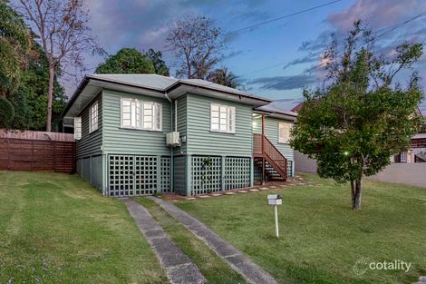 20 Brinawa St, Camp Hill, QLD 4152